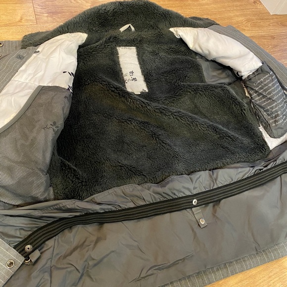 Winter jacket - Picture 4 of 7